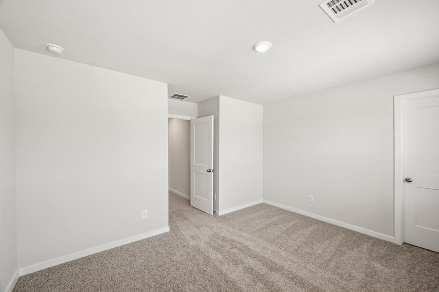 Spacious, unfurnished interior of a new home in Maple Woods, Hockley (Image 13).