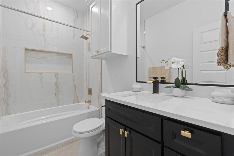 Furnished interior view inside a new home in , Fort Worth (Image 9).