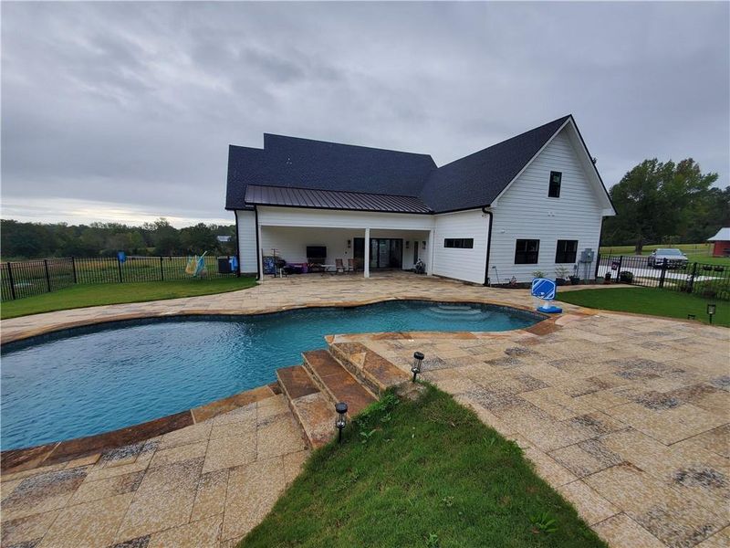 Community amenities in , Resaca (Image 36). Community amenities in , Resaca (Image 36).