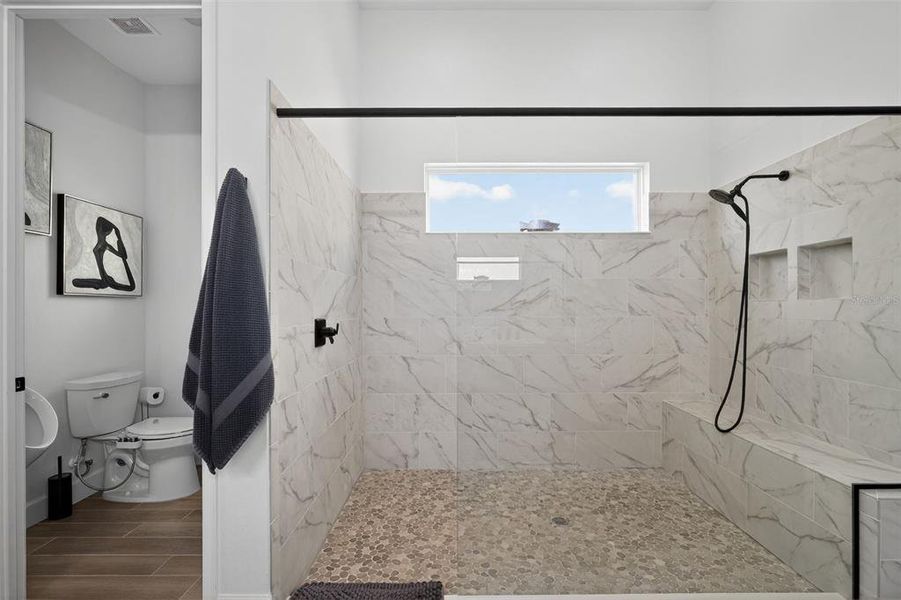 Furnished interior view inside a new home in , Apollo Beach (Image 17).