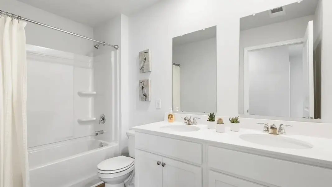 Furnished interior view inside a new home in Hillcrest, Ravenel (Image 18).