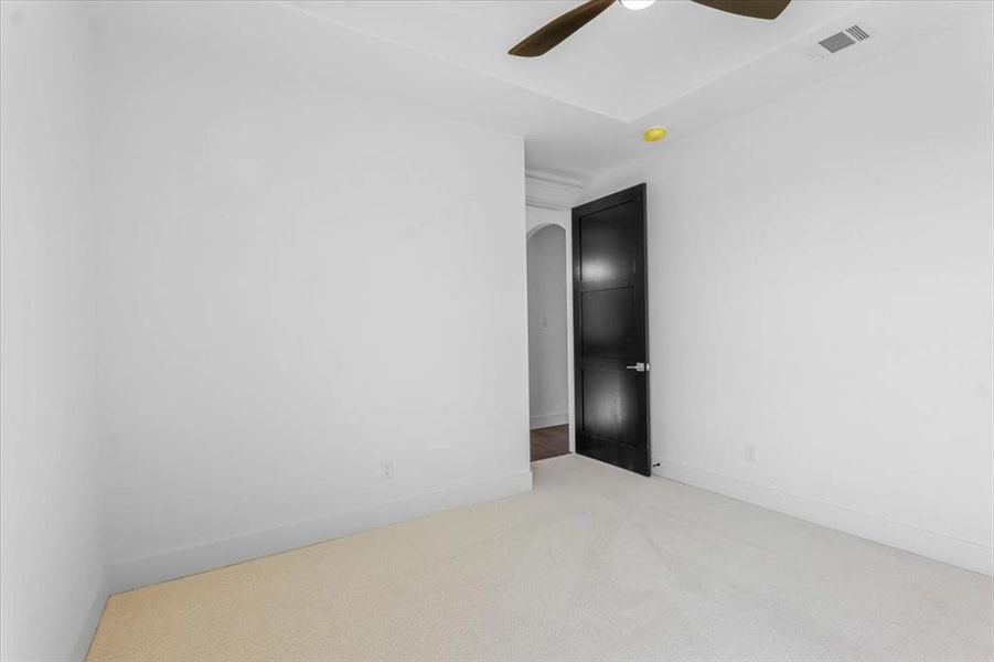 Spacious, unfurnished interior of a new home in , Godley (Image 23).