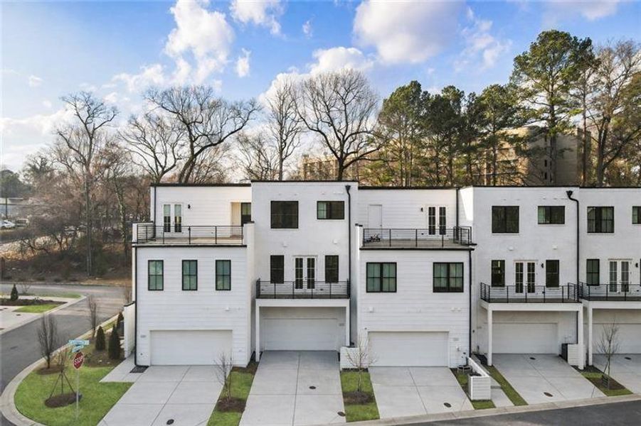 Front exterior of a new home in , Atlanta, GA, highlighting curb appeal (Image 1). Front exterior of a new home in , Atlanta, GA, highlighting curb appeal (Image 1).