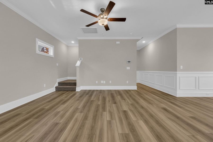 Spacious, unfurnished interior of a new home in Bickley Station, Irmo (Image 16).