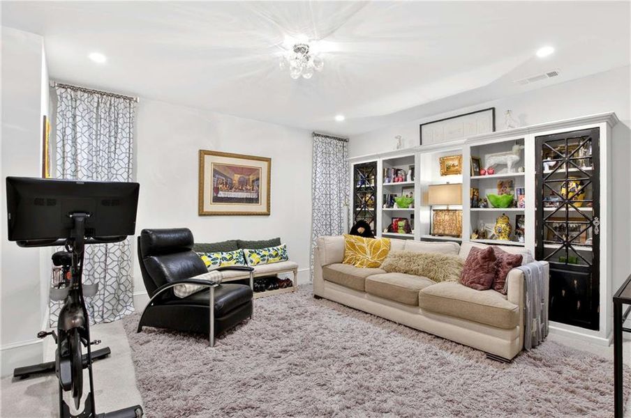 Furnished interior view inside a new home in , Roswell (Image 34).