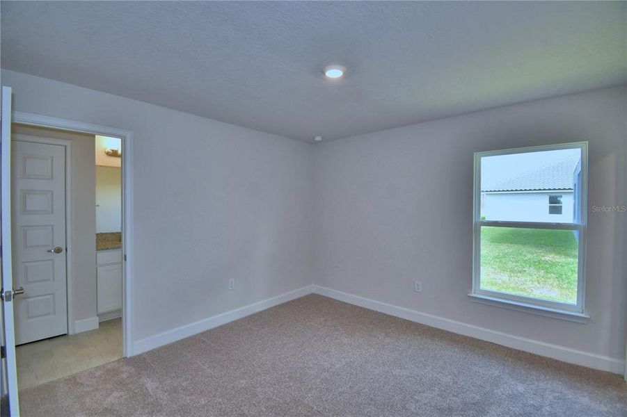 Spacious, unfurnished interior of a new home in Lake Juliana Estates, Auburndale (Image 26). Spacious, unfurnished interior of a new home in Lake Juliana Estates, Auburndale (Image 26).