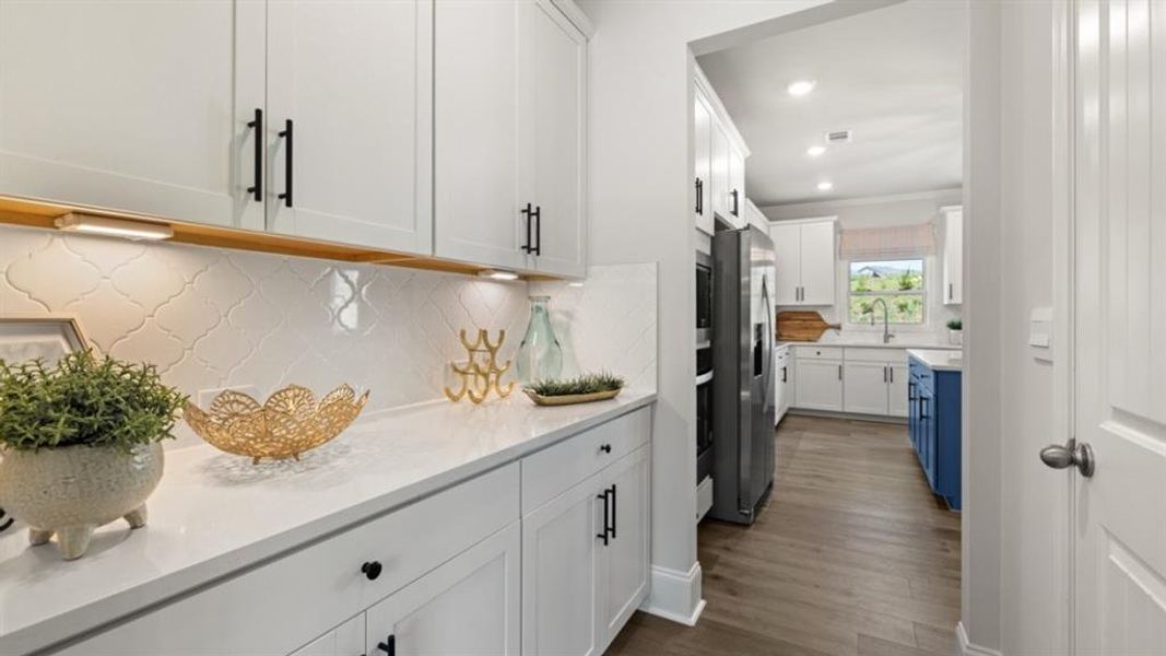 Furnished interior view inside a new home in Hamptons at Riverwood East, Dallas (Image 56). Furnished interior view inside a new home in Hamptons at Riverwood East, Dallas (Image 56).