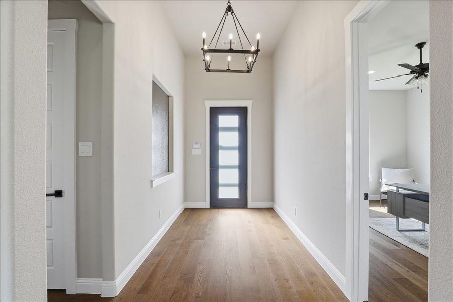 Spacious, unfurnished interior of a new home in , Waxahachie (Image 20).