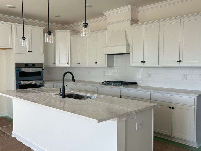 Image 23 of a home in Tobacco Road.