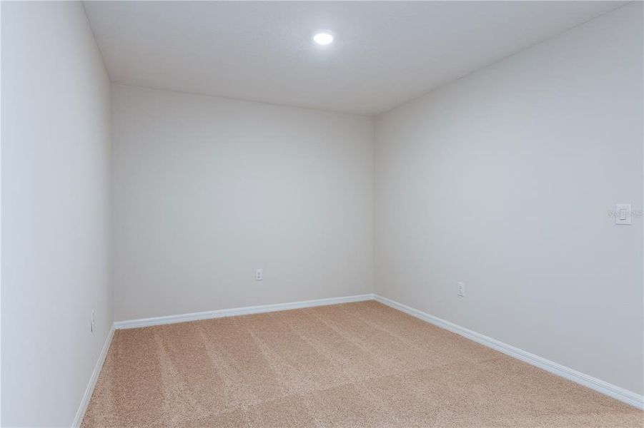 Spacious, unfurnished interior of a new home in Grove at Crosswind, Haines City (Image 14). Spacious, unfurnished interior of a new home in Grove at Crosswind, Haines City (Image 14).