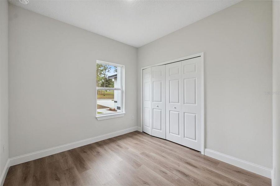 Spacious, unfurnished interior of a new home in , Citrus Springs (Image 30).