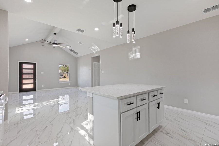 Spacious, unfurnished interior of a new home in , Poteet (Image 22).