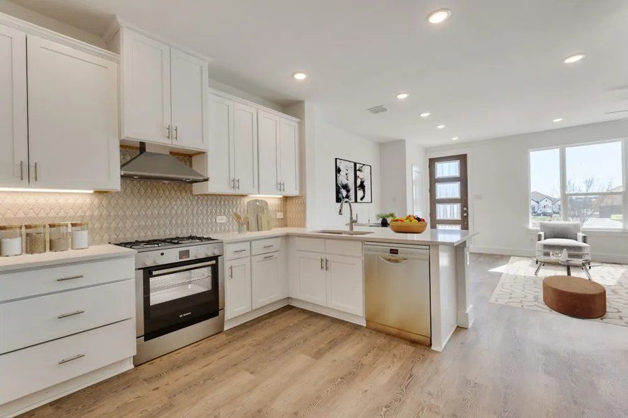 Representative furnished interior of a home built from the Brooke Modern by Cadence Homes in Karis, Crowley (Image 12). Representative furnished interior of a home built from the Brooke Modern by Cadence Homes in Karis, Crowley (Image 12).