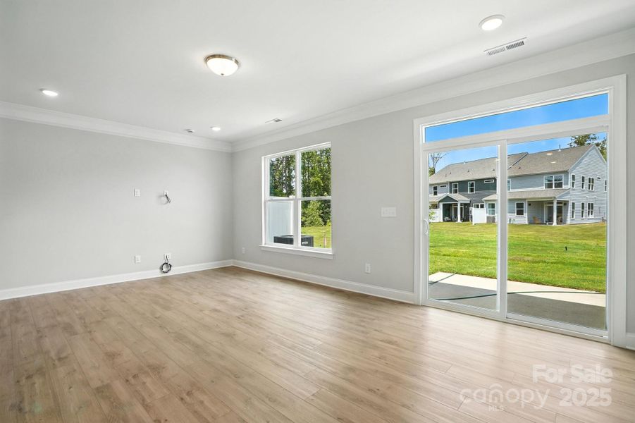 Spacious, unfurnished interior of a new home in Harrisburg Village Townhomes, Harrisburg (Image 13).