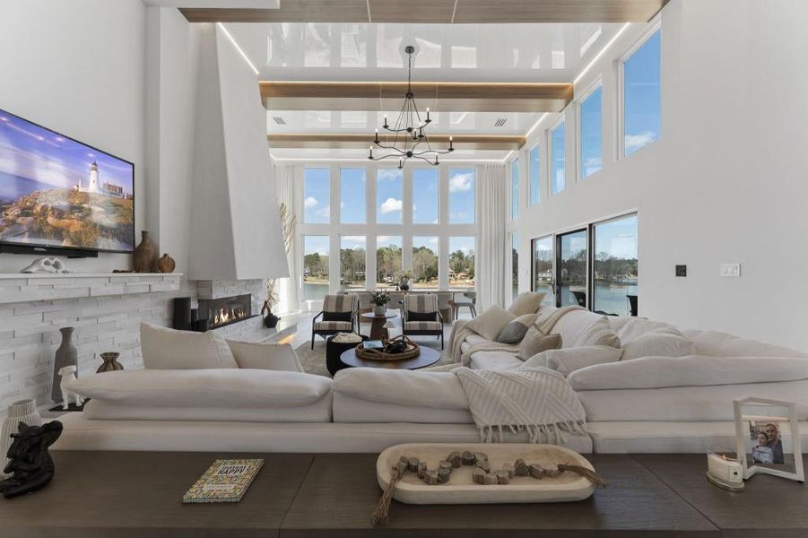 Image 112 of a home in .