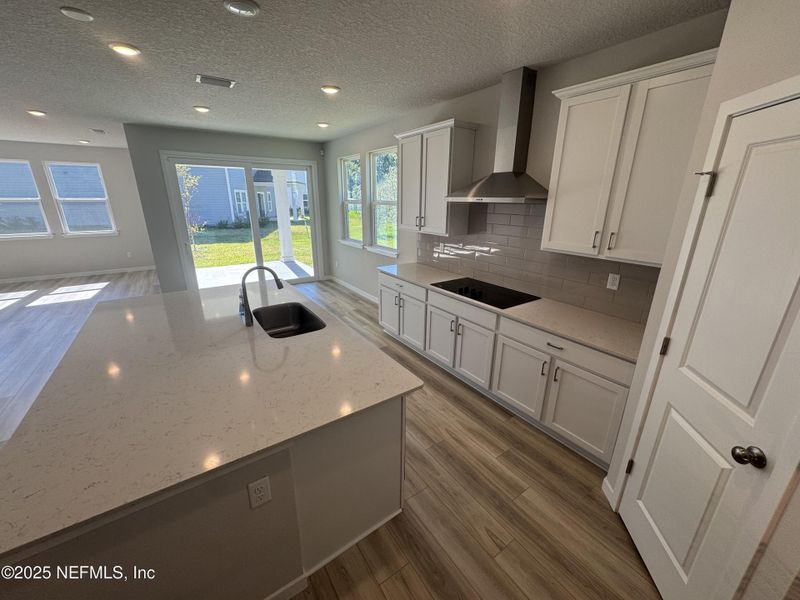 Furnished interior view inside a new home in Oak Creek Preserve, Jacksonville (Image 10). Furnished interior view inside a new home in Oak Creek Preserve, Jacksonville (Image 10).