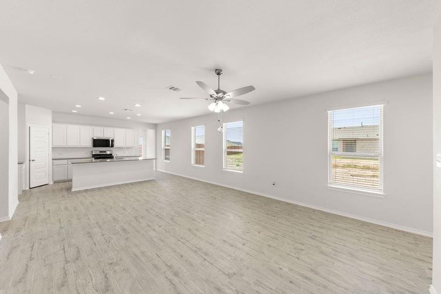 22. 115 Van Horn - Bath (3)