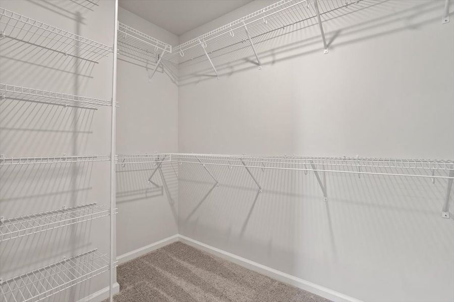 Spacious, unfurnished interior of a new home in Sweetbrier, Durham (Image 25).