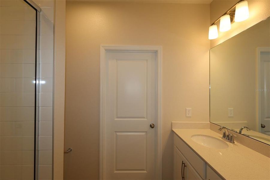 Image 21 of a home in Center Lake on the Park.