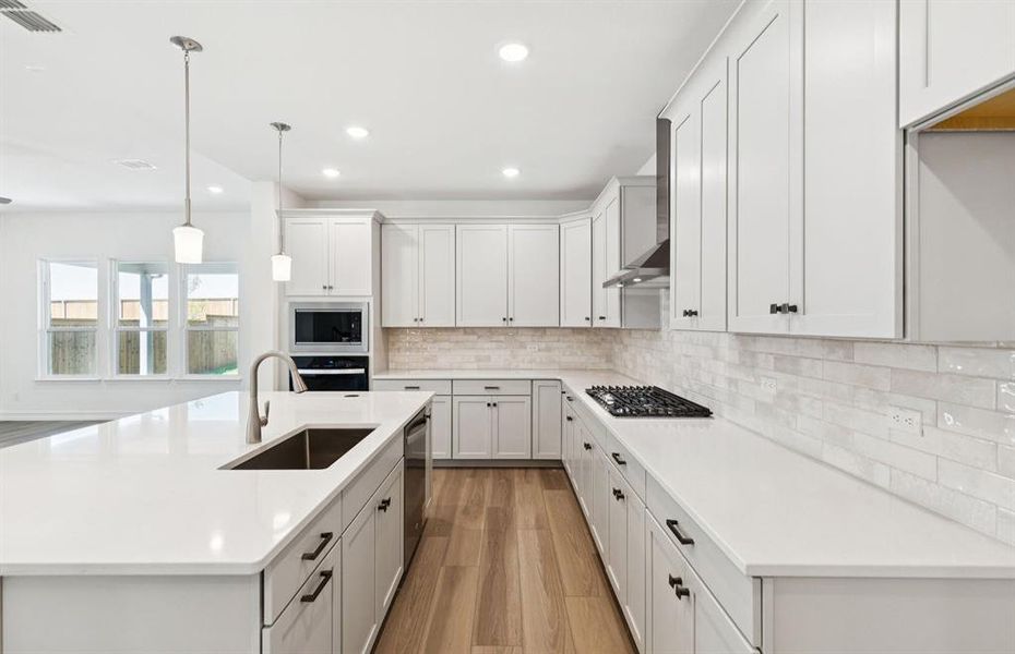 Abundant cabinet space in kitchen Abundant cabinet space in kitchen