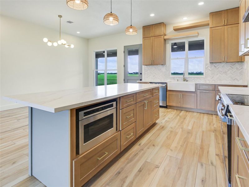 Furnished interior view inside a new home in , Angleton (Image 14).