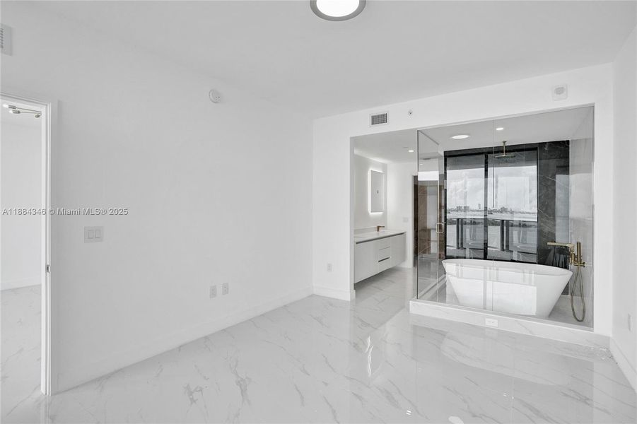 Image 43 of a home in . Image 43 of a home in .