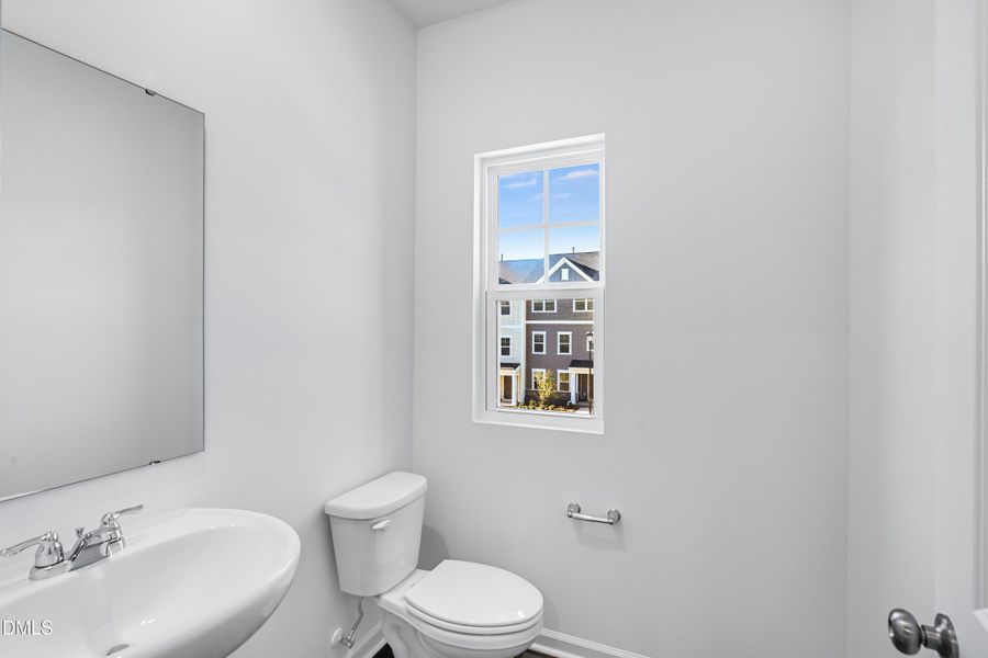 SUN_Stoneriver_Pic_Colton_Powder_1of1