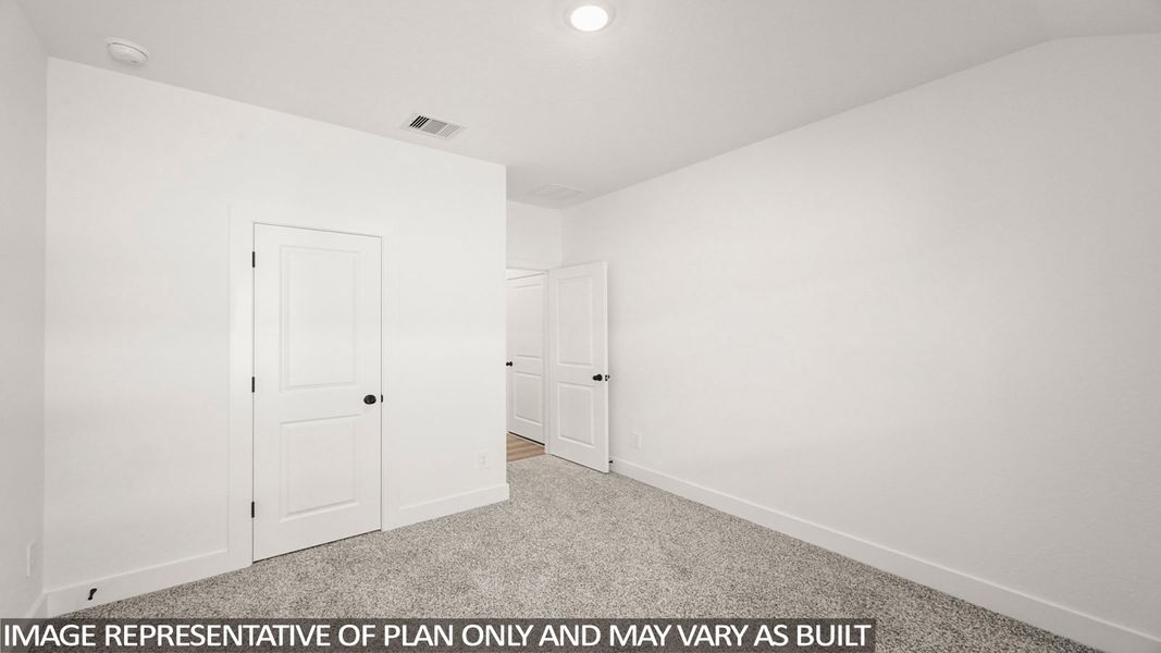 Spacious, unfurnished interior of a new home in Chapel Lakes, Montgomery (Image 22).