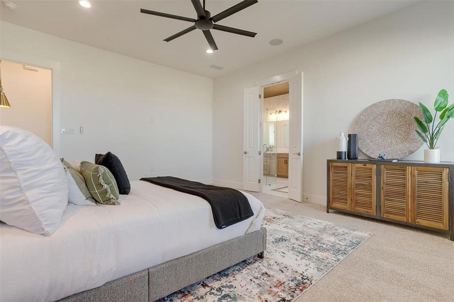 Furnished interior view inside a new home in Aledo Heights, Aledo (Image 25). Furnished interior view inside a new home in Aledo Heights, Aledo (Image 25).