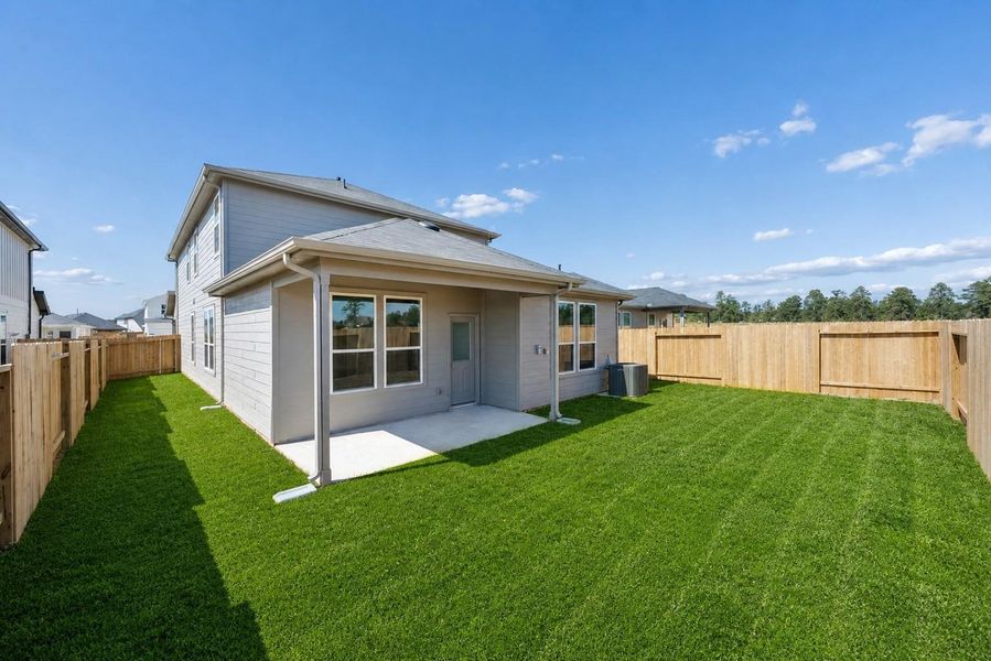 Exterior details and patio area of a home in Montgomery Bend, Montgomery (Image 18).