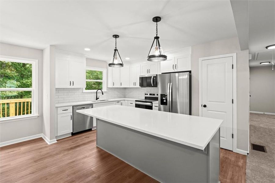 Furnished interior view inside a new home in , Villa Rica (Image 12).