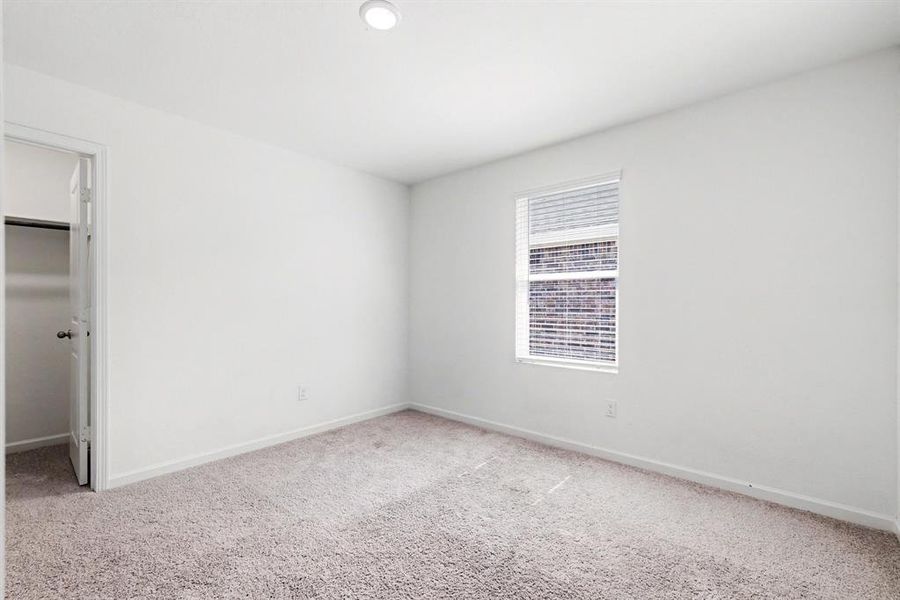 Spacious, unfurnished interior of a new home in , Princeton (Image 32).
