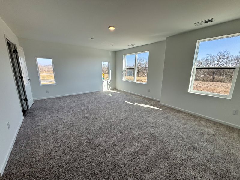 Spacious, unfurnished interior of a new home in Nexus Townhomes, Gallatin (Image 7).