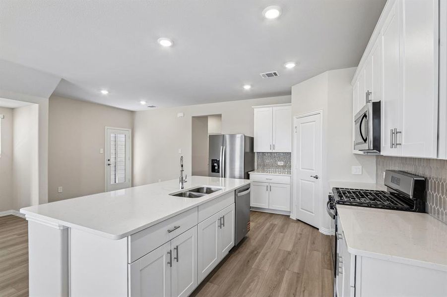 Furnished interior view inside a new home in Oak Ridge Park, Corinth (Image 11).