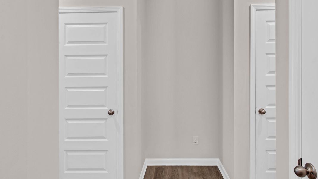 Representative unfurnished interior of a home built from the Plan by D.R. Horton in Hedge Rose, Somerville (Image 28).