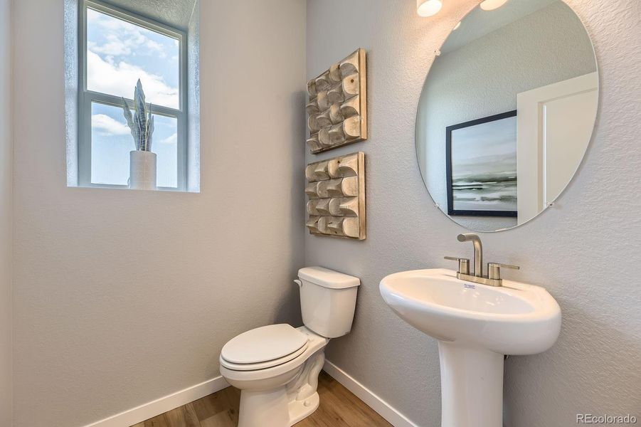 INTERIOR PHOTOS ARE FRONTIER MODEL HOME. INTERIOR PHOTOS ARE FRONTIER MODEL HOME.