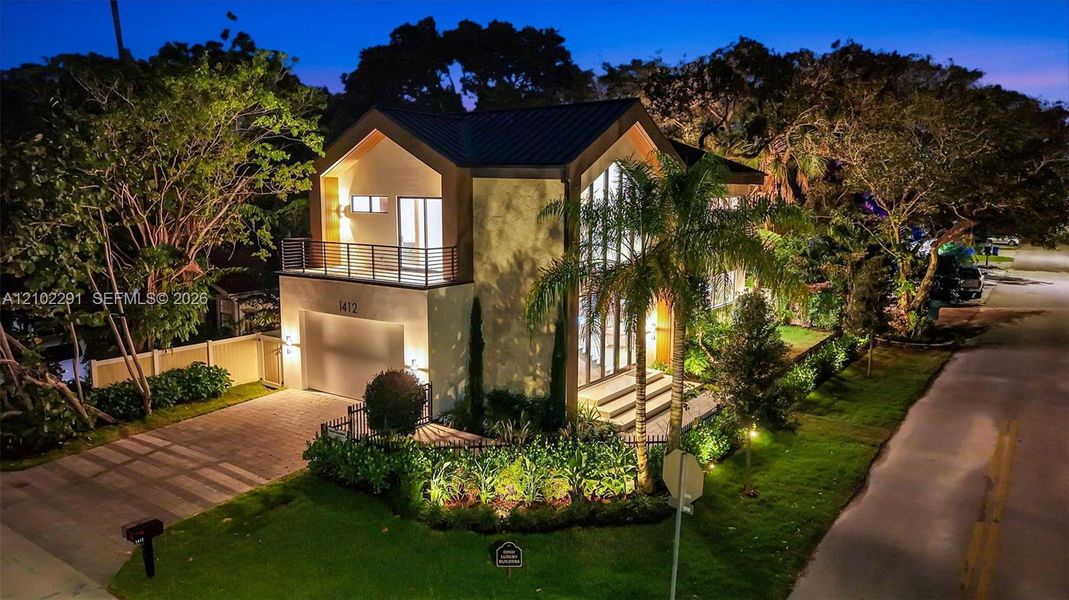 Front exterior of a new home in , Fort Lauderdale, FL, highlighting curb appeal (Image 26). Front exterior of a new home in , Fort Lauderdale, FL, highlighting curb appeal (Image 26).