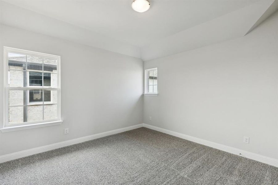 Spacious, unfurnished interior of a new home in Bellagio, Forney (Image 20).