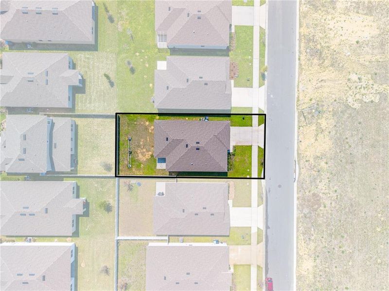 Image 22 of a home in Cypress Park Estates.