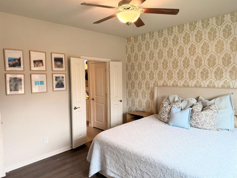 Furnished interior view inside a new home in Lakehaven - Spring Series, Farmersville (Image 8).
