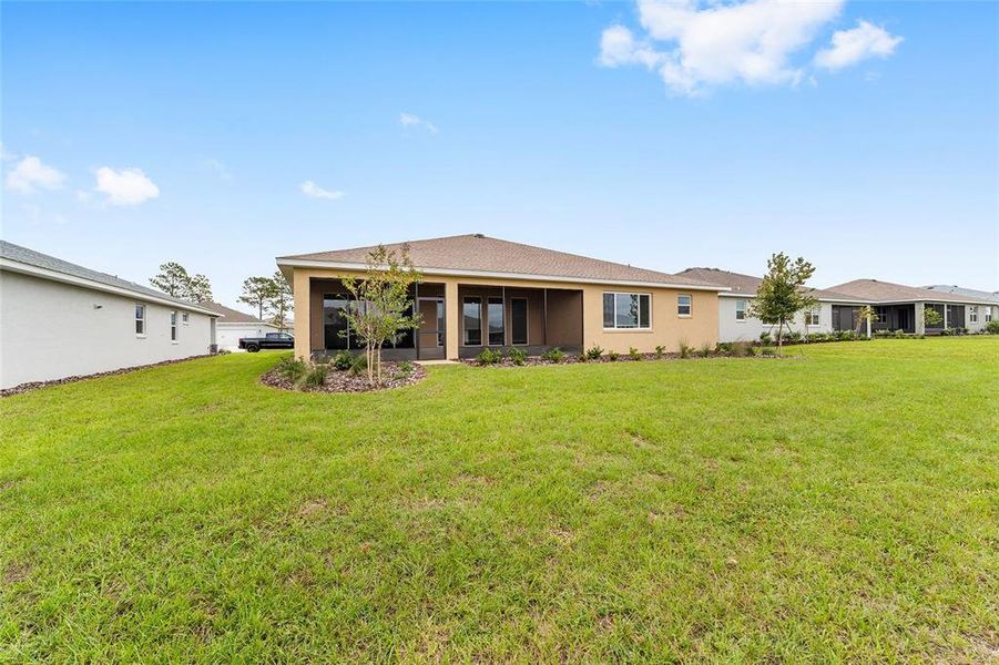 Exterior details and patio area of a home in , Ocala (Image 26). Exterior details and patio area of a home in , Ocala (Image 26).