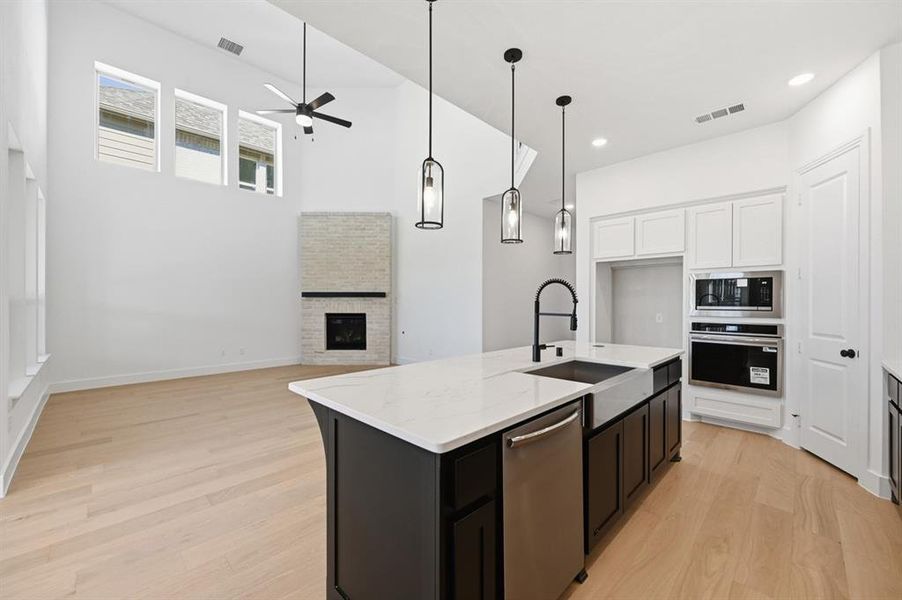 Furnished interior view inside a new home in Wildridge, Oak Point (Image 3). Furnished interior view inside a new home in Wildridge, Oak Point (Image 3).