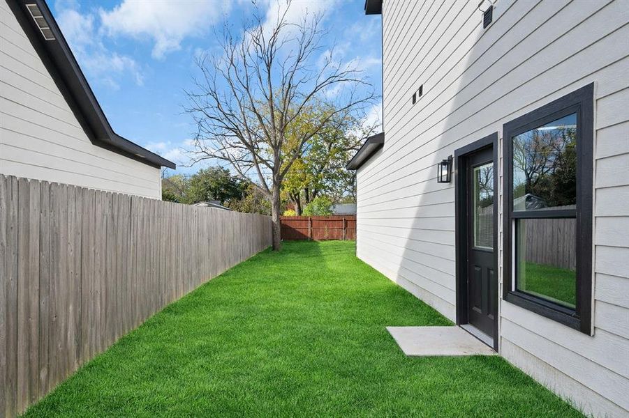 Exterior details and patio area of a home in , Fort Worth (Image 29). Exterior details and patio area of a home in , Fort Worth (Image 29).