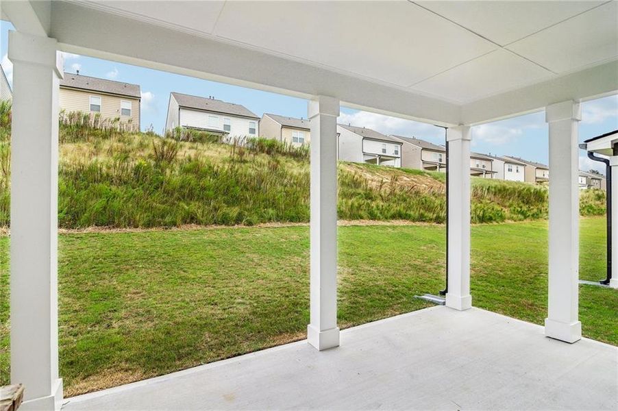 Exterior details and patio area of a home in Crofton Place Enclave, Snellville (Image 3).