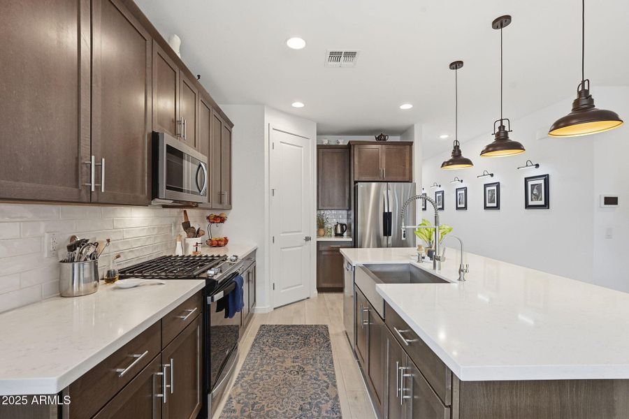 15-web-or-mls-015_ListerPros 15-web-or-mls-015_ListerPros