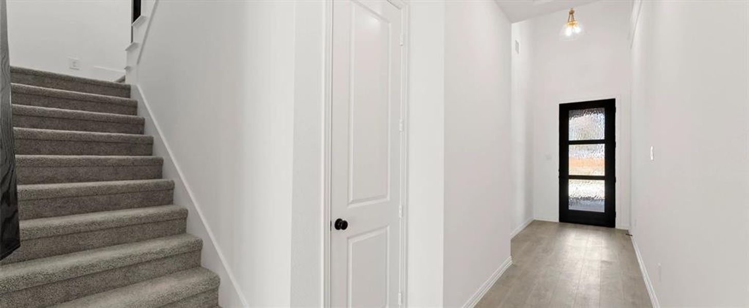 Foyer Representative Photo