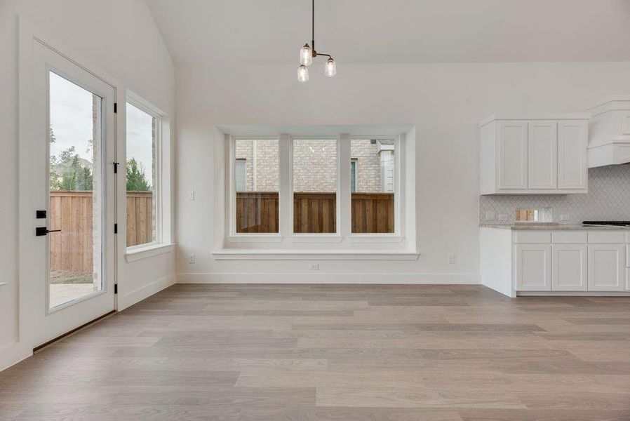 Spacious, unfurnished interior of a new home in Walton Ridge, Corinth (Image 24).