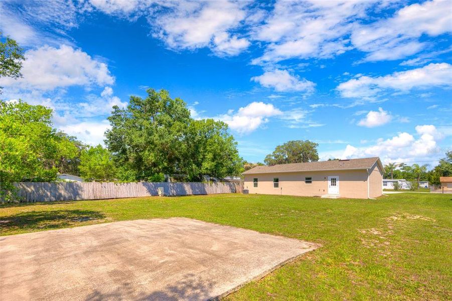 Image 33 of a home in .