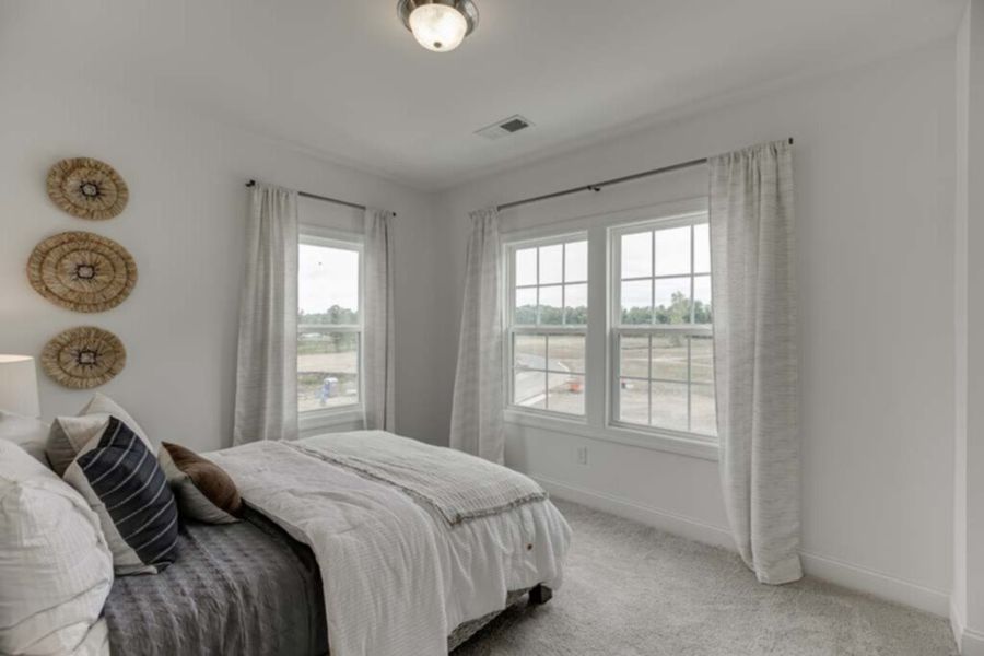 Representative furnished interior of a home built from the Archer by Ashton Woods in Reverie on Cumberland, Atlanta (Image 36).