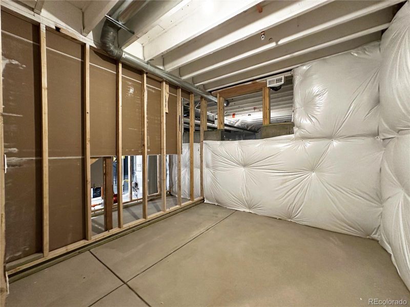 Image 39 of a home in . Image 39 of a home in .